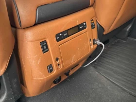 Infiniti QX80 7 Passenger / CARFAX / BOSE / DISTRONIC  , снимка 11