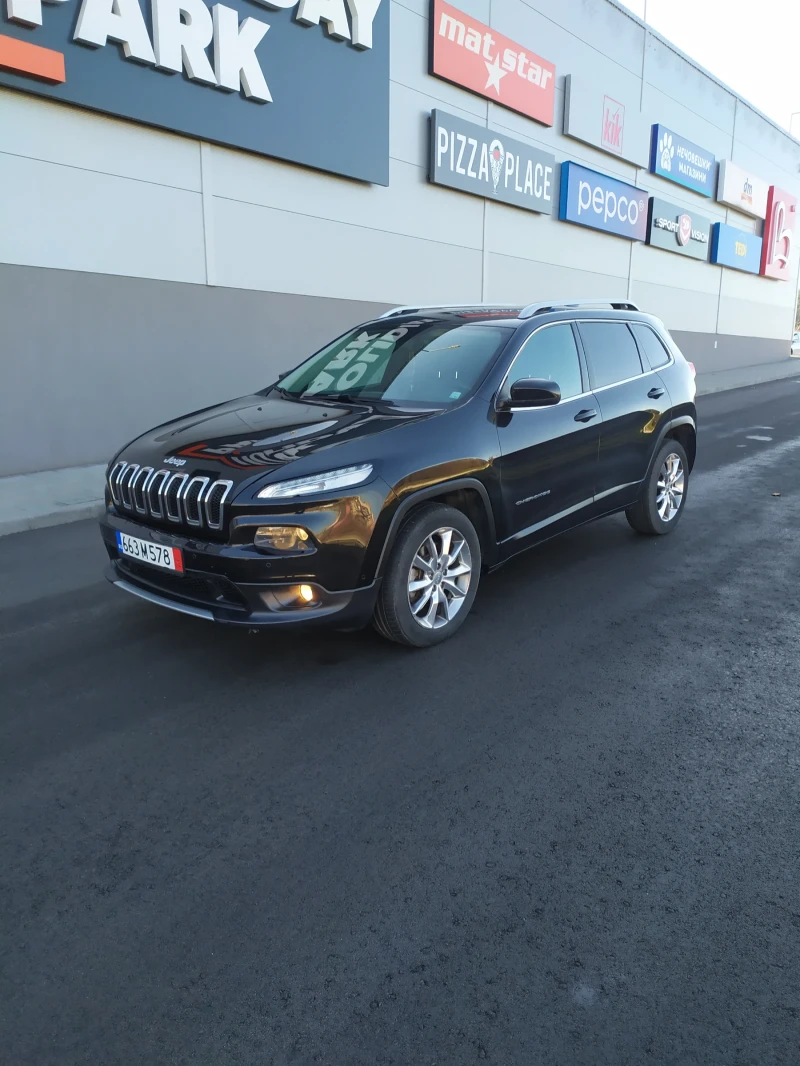 Jeep Cherokee, снимка 8 - Автомобили и джипове - 48132376