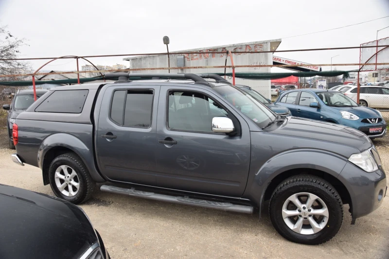 Nissan Navara 2.5D с Хардтоп , снимка 8 - Автомобили и джипове - 53276383