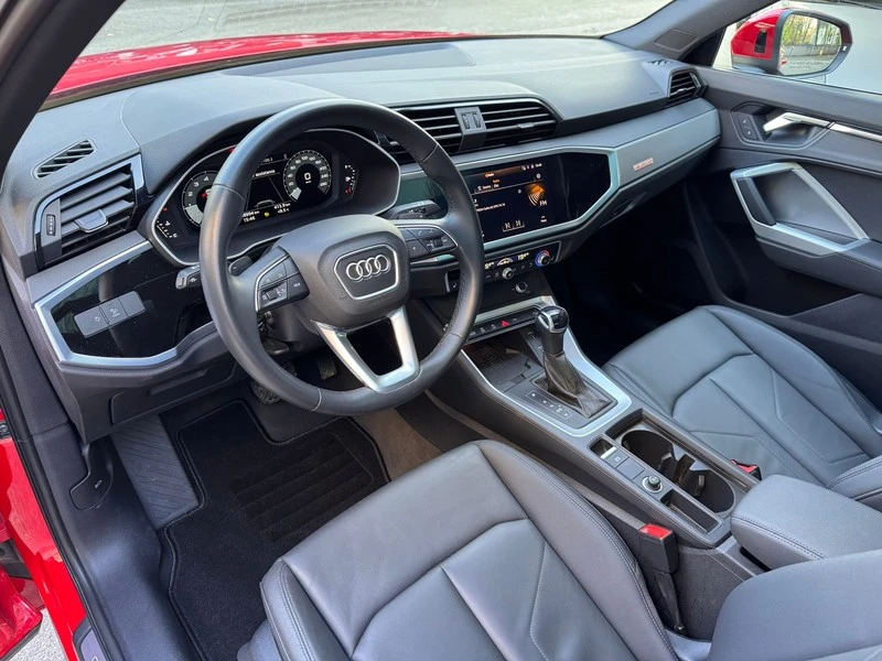 Audi Q3 45 TFSI S Line Qattro PREMIUM+ , снимка 8 - Автомобили и джипове - 53571444