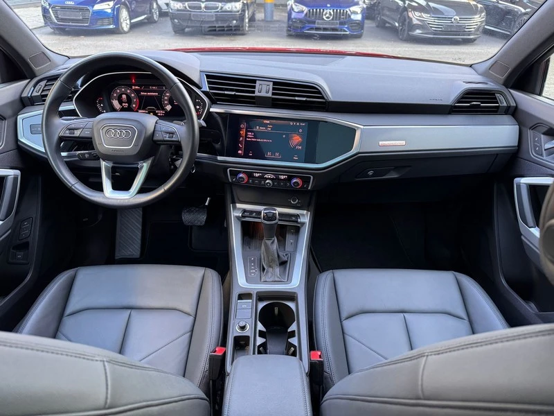 Audi Q3 45 TFSI S Line Qattro PREMIUM+ , снимка 11 - Автомобили и джипове - 53571444