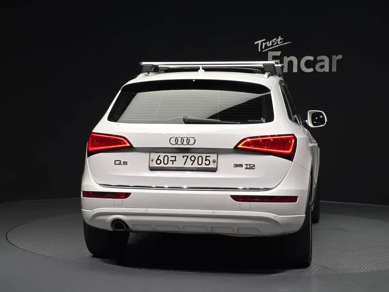 Audi Q5 3.0 TDI Quattro, снимка 4 - Автомобили и джипове - 55130861