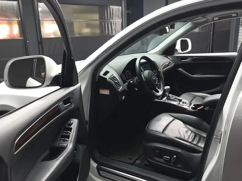 Audi Q5 3.0 TDI Quattro, снимка 10 - Автомобили и джипове - 55130861