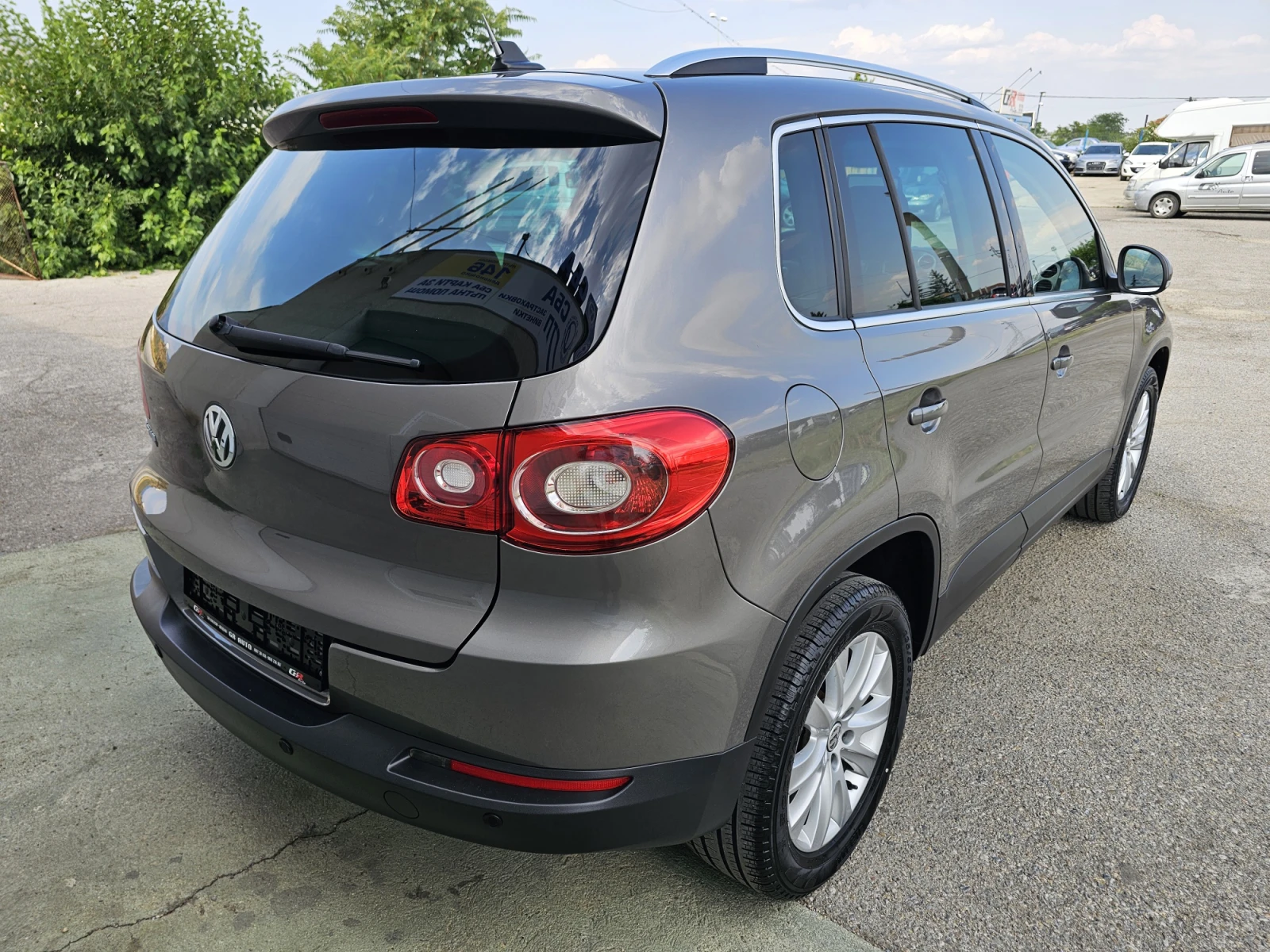 VW Tiguan 2.0 TDI 4MOTION* NAVI - изображение 7