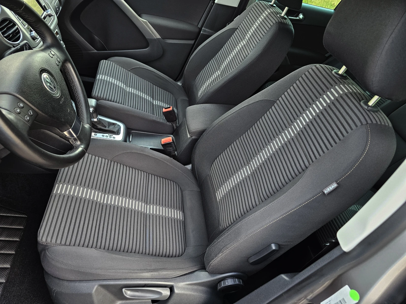 VW Tiguan 2.0 TDI 4MOTION* NAVI - изображение 10