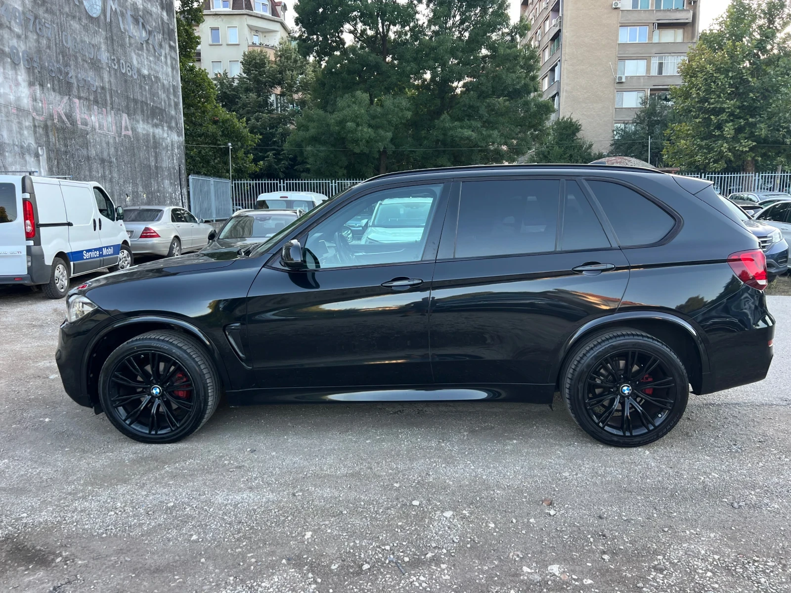 BMW X5  - изображение 8