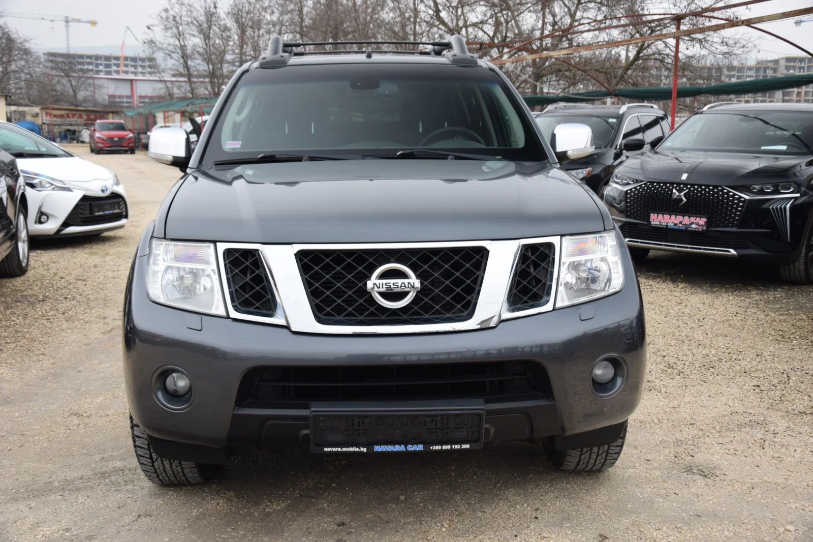 Nissan Navara 2.5D с Хардтоп  - изображение 2