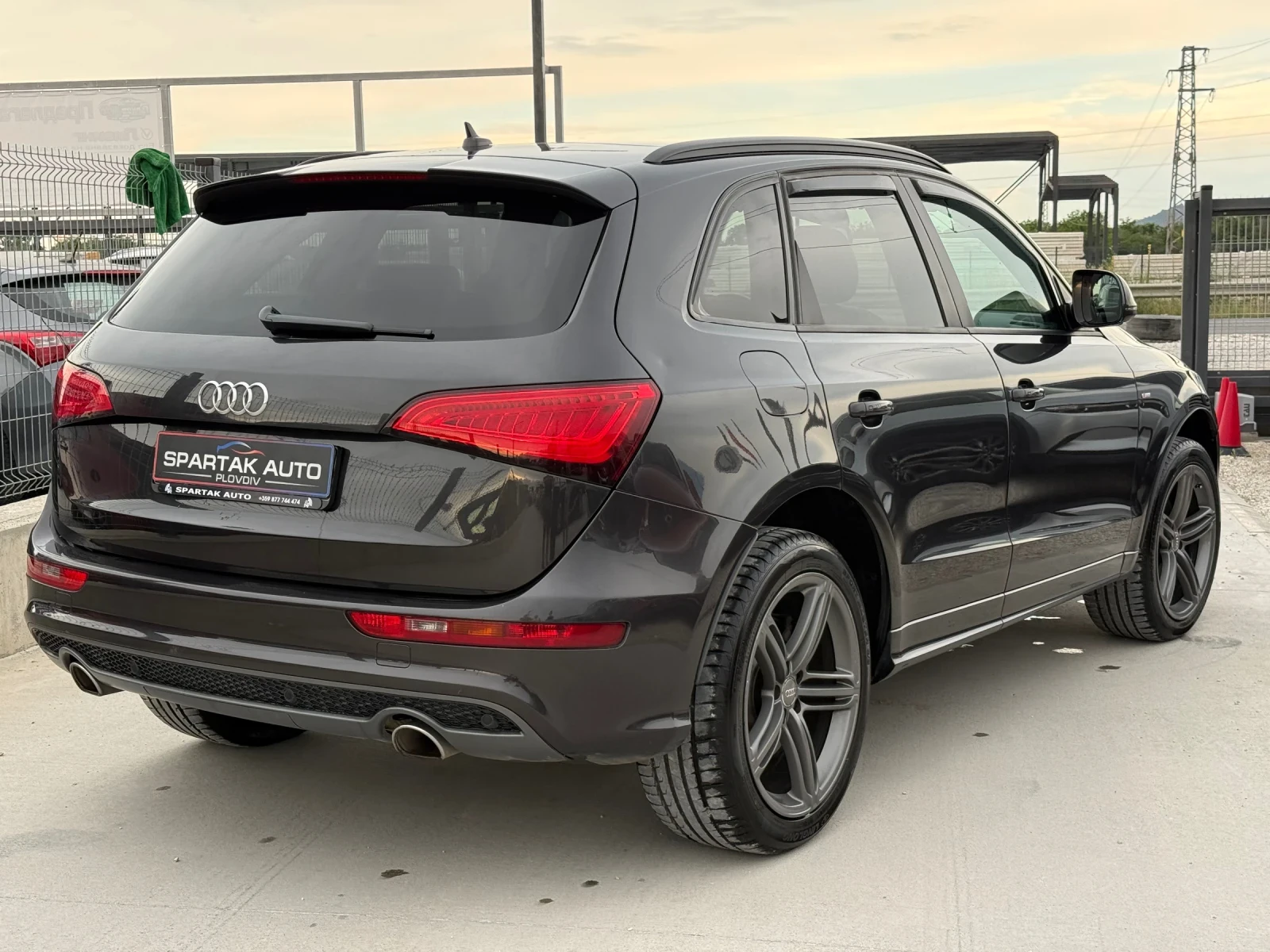 Audi Q5 3.0TDI* 2015г* S-Line* 4Х4* Панорама* 214.000КМ* С, снимка 4 - Автомобили и джипове - 54948741