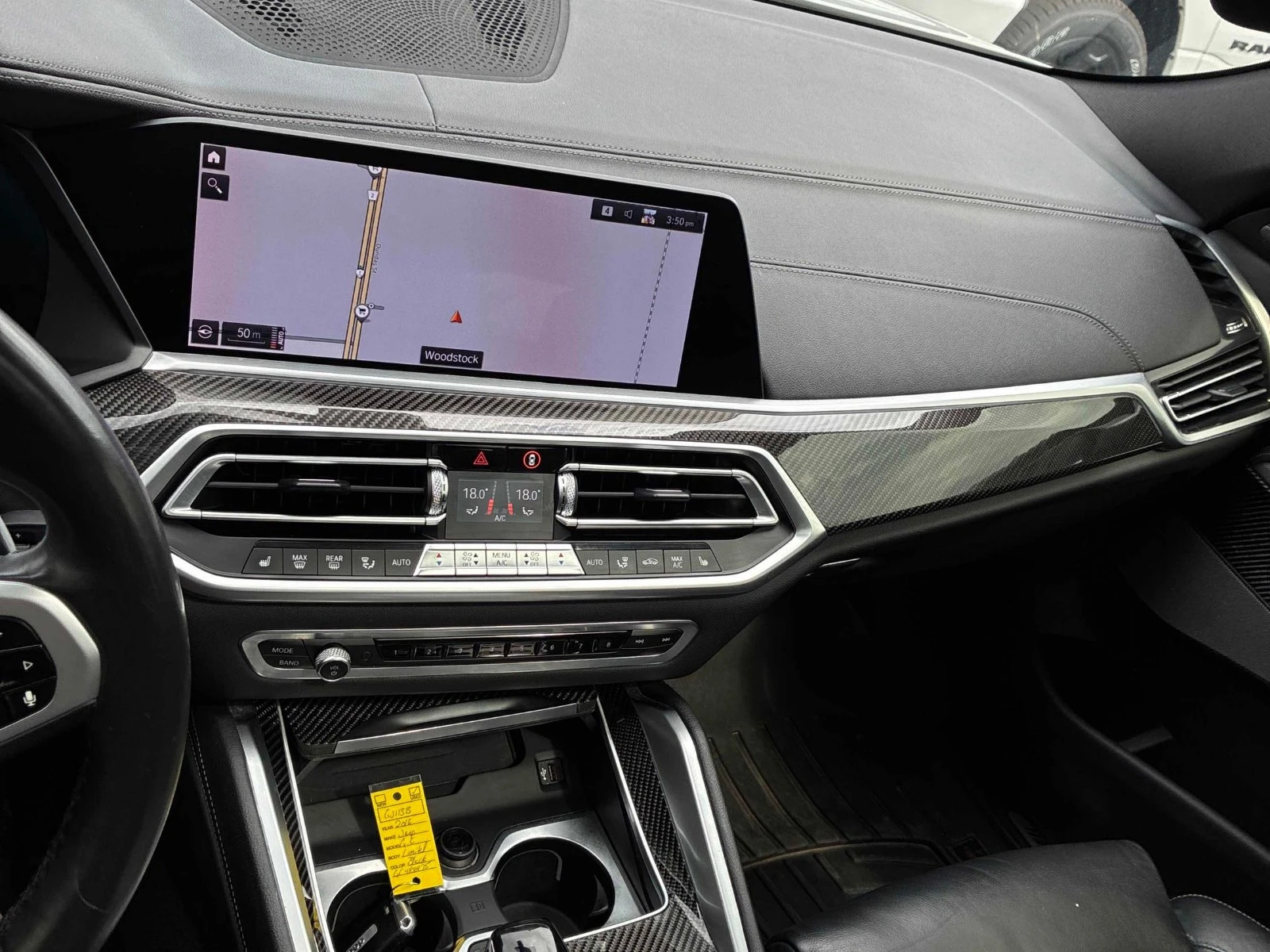 BMW X6 xDrive40i * HUD * 360 * АвтоКредит * (ЦЕНА ДО БГ), снимка 9 - Автомобили и джипове - 55591875