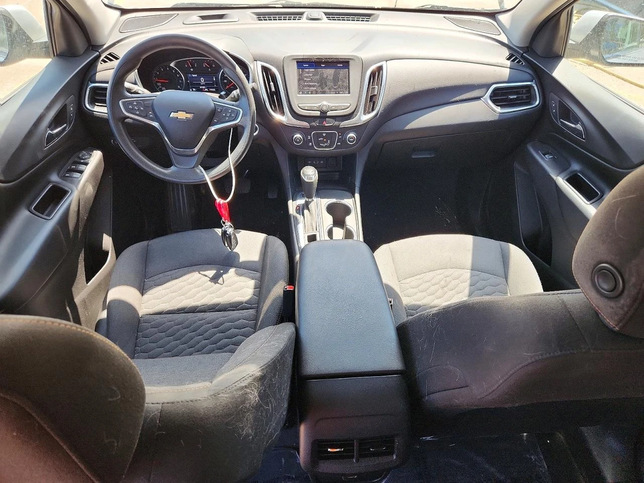 Chevrolet Equinox, снимка 8 - Автомобили и джипове - 56026038