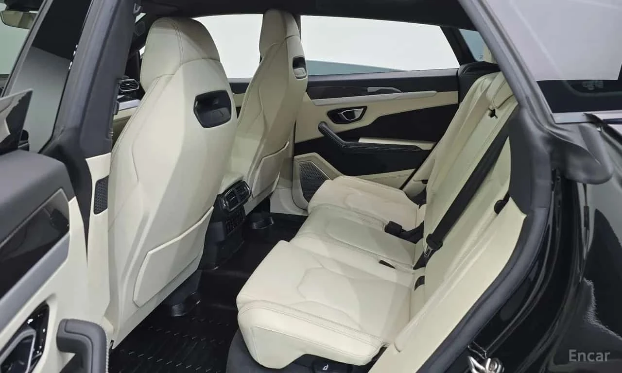 Lamborghini Urus 4.0 V8 |  АВТОФИНАНСИРАНЕ | ЦЕНА ДО БЪЛГАРИЯ, снимка 11 - Автомобили и джипове - 56274204