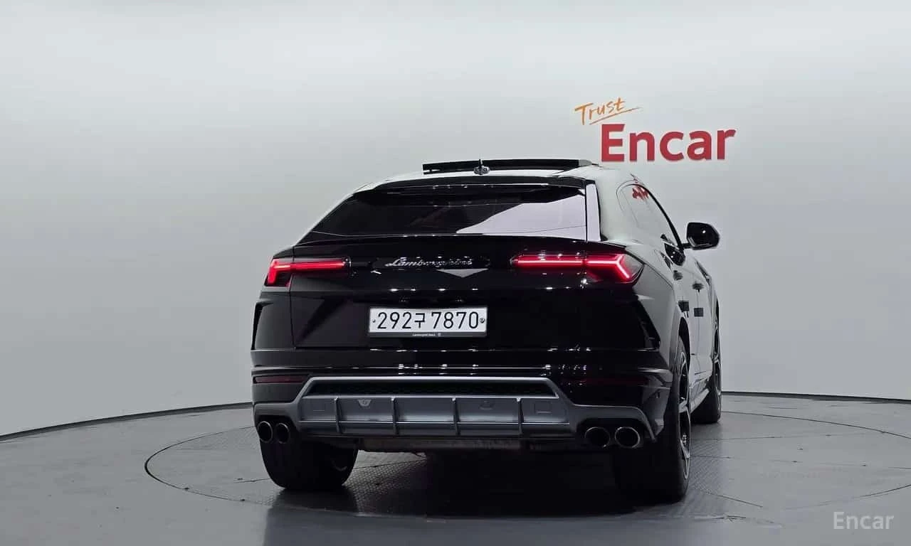 Lamborghini Urus 4.0 V8 |  АВТОФИНАНСИРАНЕ | ЦЕНА ДО БЪЛГАРИЯ, снимка 4 - Автомобили и джипове - 56274204