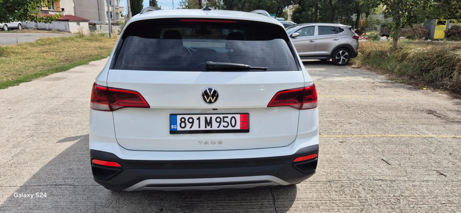 VW Taos S, снимка 8 - Автомобили и джипове - 56441378