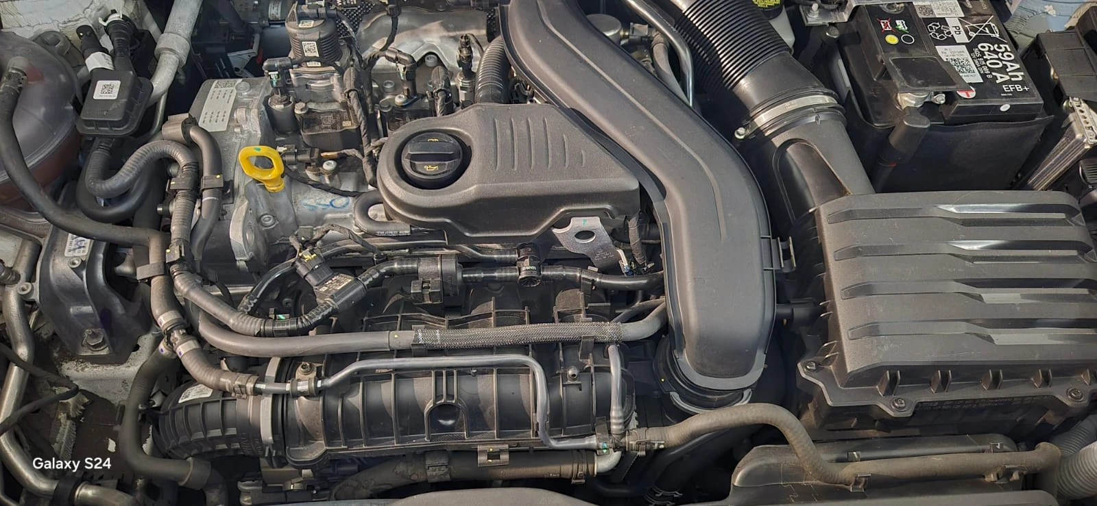 VW Taos S, снимка 16 - Автомобили и джипове - 56441378