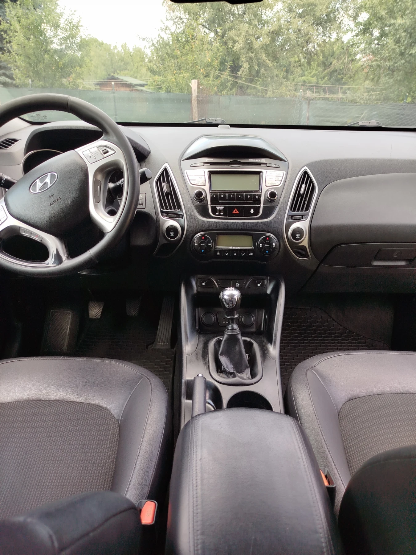 Hyundai IX35, снимка 4 - Автомобили и джипове - 56657520