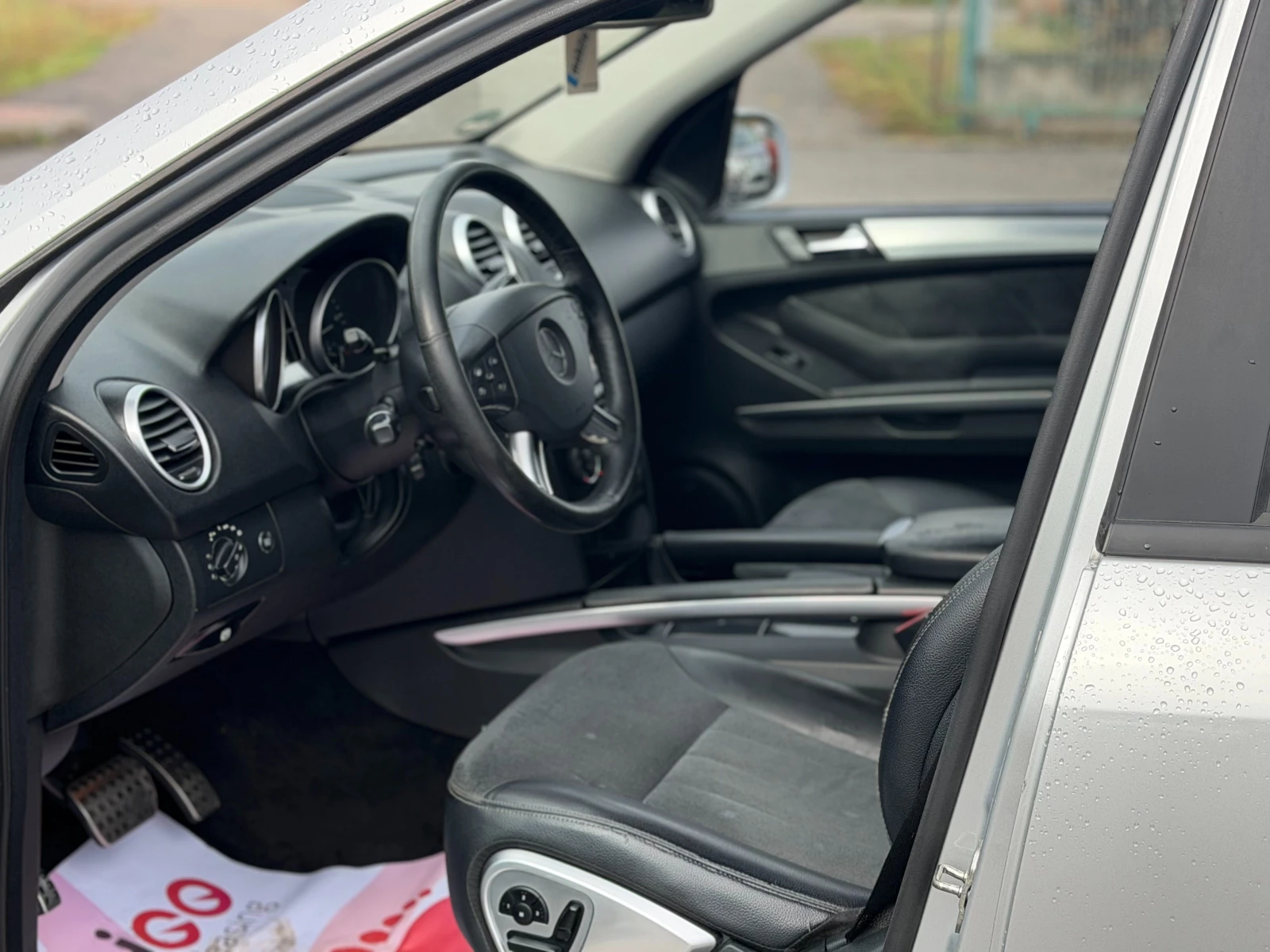Mercedes-Benz ML 320 CDi , снимка 13 - Автомобили и джипове - 56745162