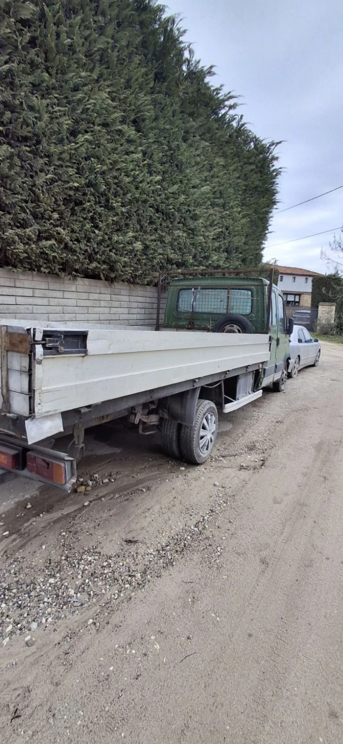 Iveco 35c13  2.8 JTD, Двойна кабина, снимка 2 - Бусове и автобуси - 54113279