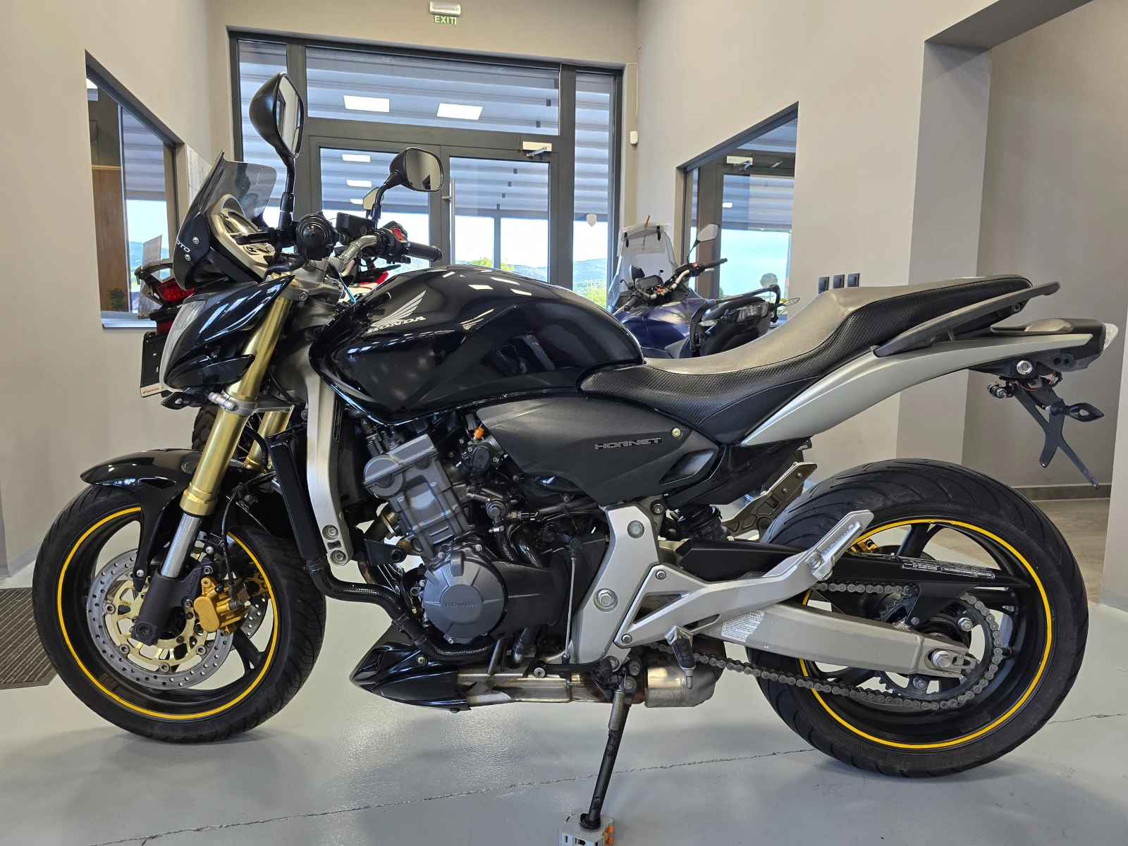 Honda Hornet 600ie, 105к.с., 08.2008г. - изображение 6