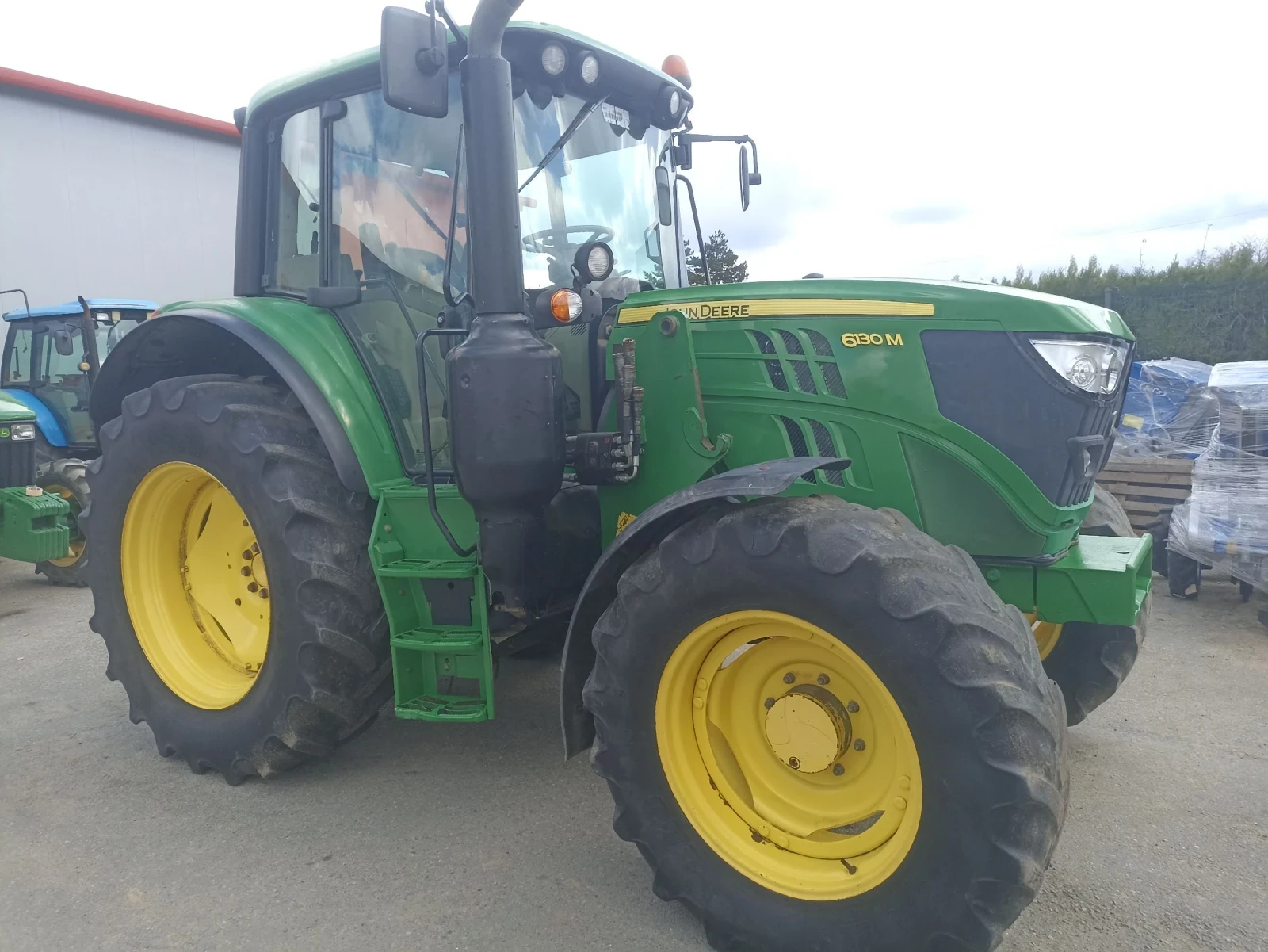 Трактор John Deere 6130М, снимка 4 - Селскостопанска техника - 54151059