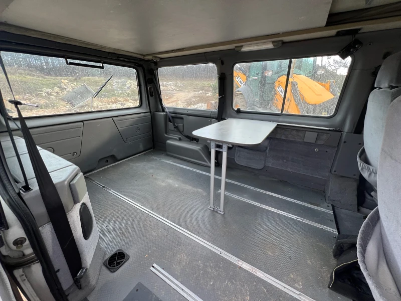 Кемпер Ford Transit euroline, снимка 3 - Каравани и кемпери - 53284699