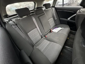 Toyota Avensis  T27 2.0 D-4d 124к.с 2013г НАВИГАЦИЯ НА ЧАСТИ, снимка 11