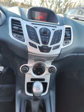 Ford Fiesta 1.4D 68k.s. klimatronic, снимка 12