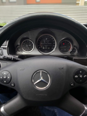 Mercedes-Benz E 220 Avangard / Distronic, снимка 12 - Автомобили и джипове - 44694440