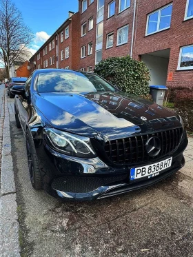 Mercedes-Benz E 220 E 220