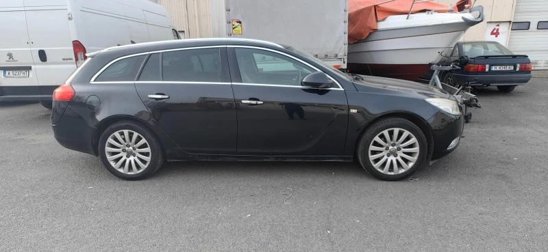 Opel Insignia, снимка 15 - Автомобили и джипове - 45680206