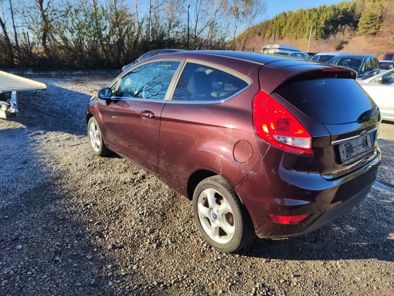 Ford Fiesta 1.4D 68k.s. klimatronic, снимка 6 - Автомобили и джипове - 48029110