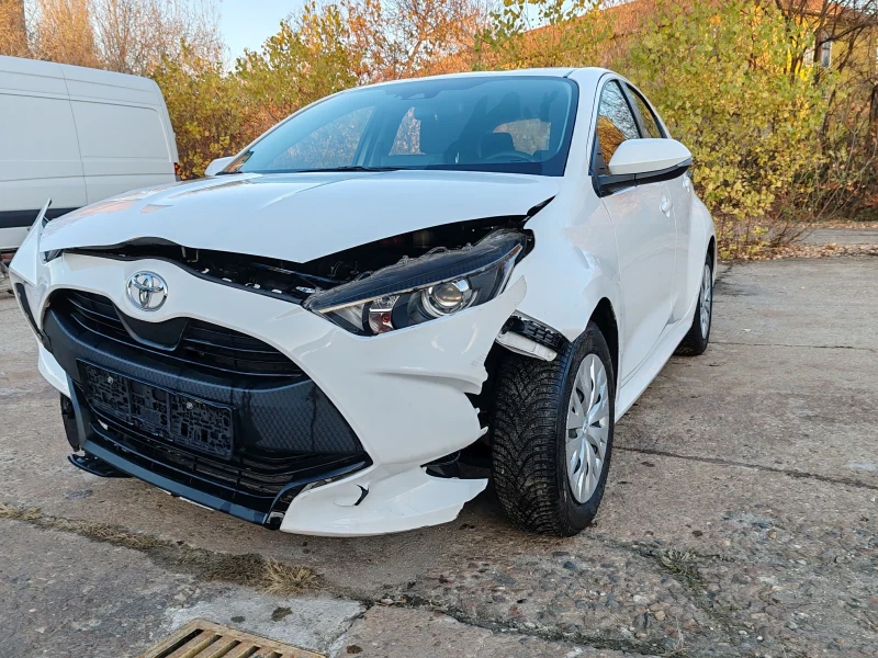 Toyota Yaris, снимка 1 - Автомобили и джипове - 48266193