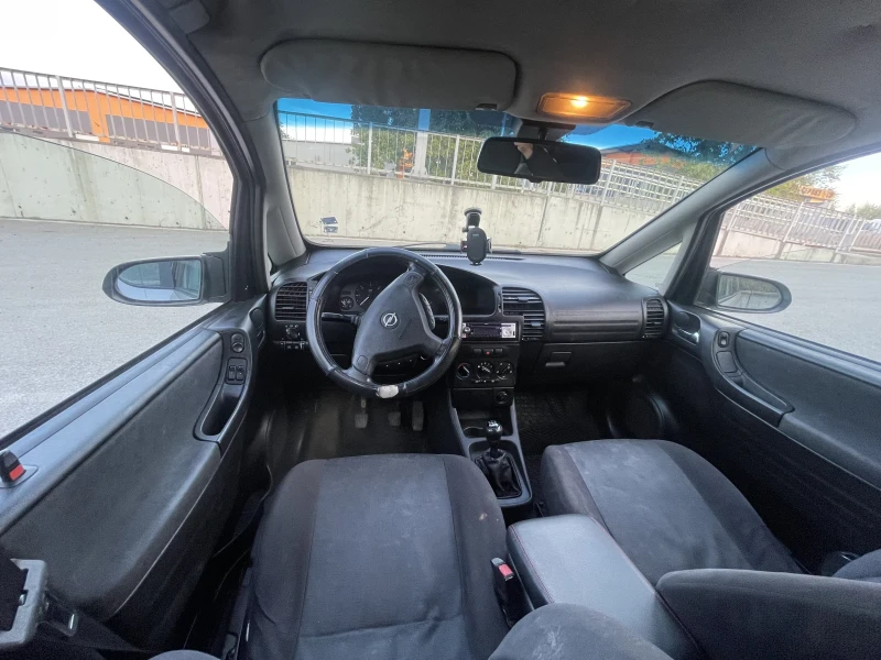 Opel Zafira, снимка 7 - Автомобили и джипове - 48501318