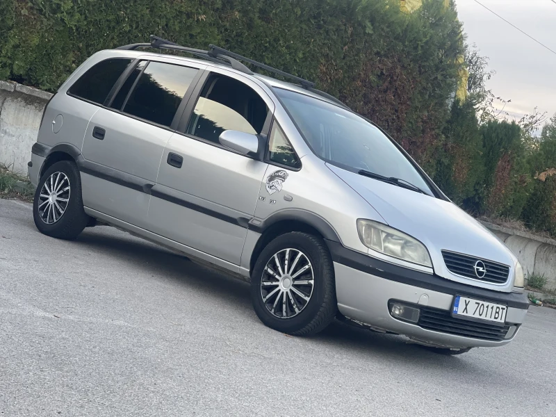 Opel Zafira, снимка 3 - Автомобили и джипове - 48501318