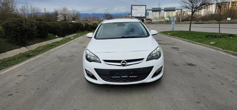 Opel Astra 1.7 Sport Tourer, снимка 5 - Автомобили и джипове - 49554463