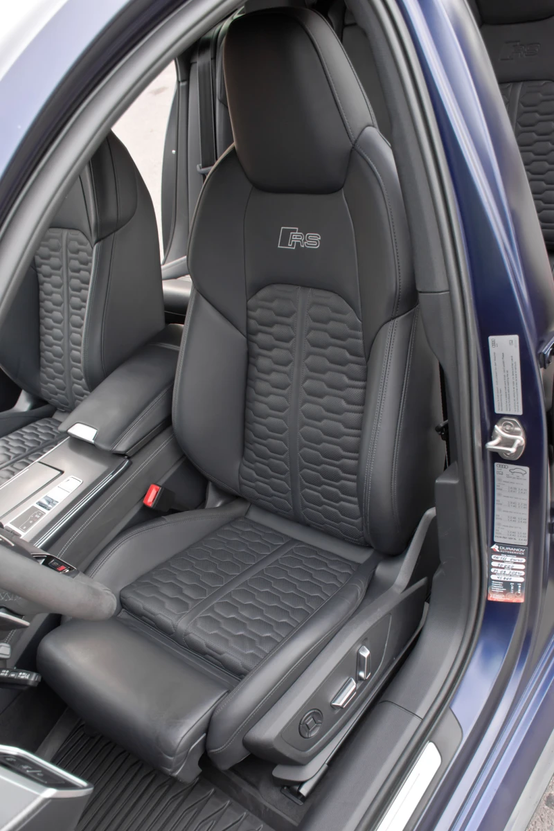 Audi Rs6 Exclusive B&O Ceramic, снимка 14 - Автомобили и джипове - 51905360