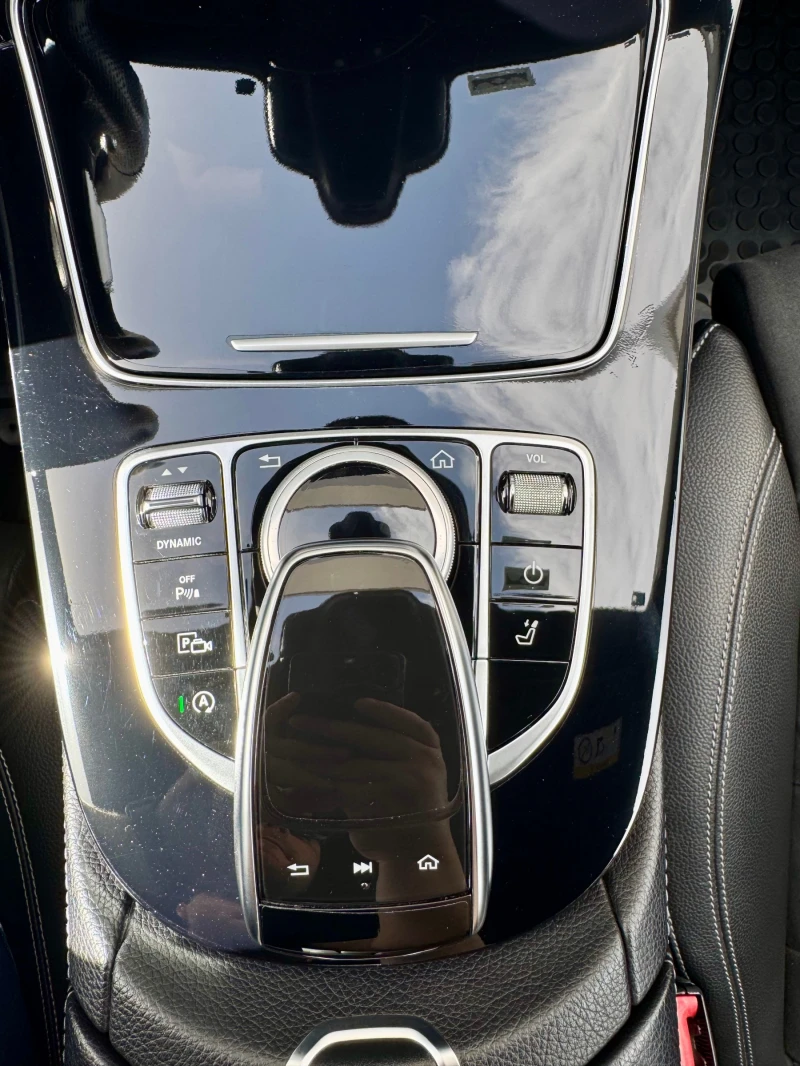 Mercedes-Benz E 220 AMG Пакет, снимка 14 - Автомобили и джипове - 52393745