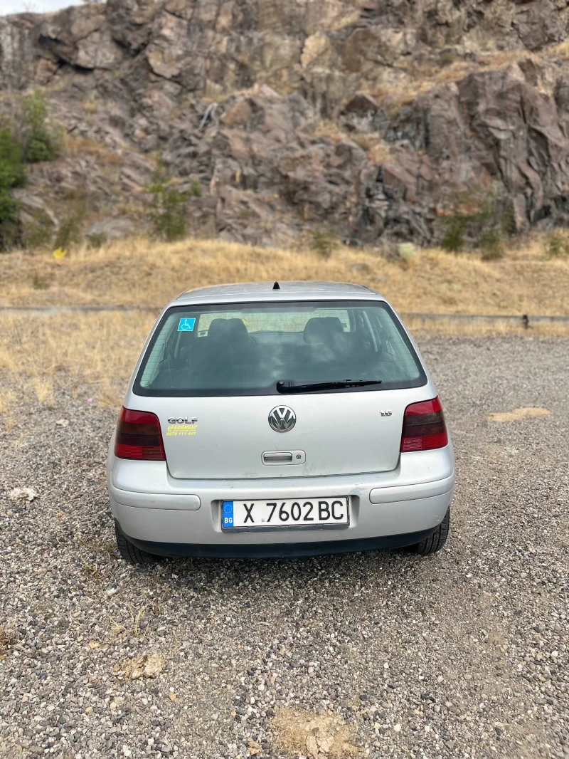 VW Golf, снимка 4 - Автомобили и джипове - 51545260