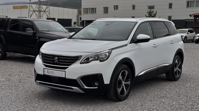 Peugeot 5008 1.6T 180кс.Allure Autom.Navi Car play Кожа Подгрев, снимка 3 - Автомобили и джипове - 52369614