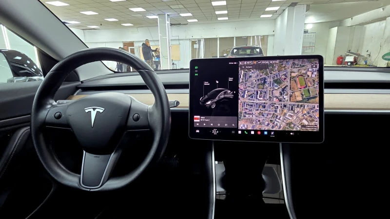 Tesla Model 3 AWD/Long Range/Dual Motor/В ГАРАНЦИЯ , снимка 14 - Автомобили и джипове - 52495996