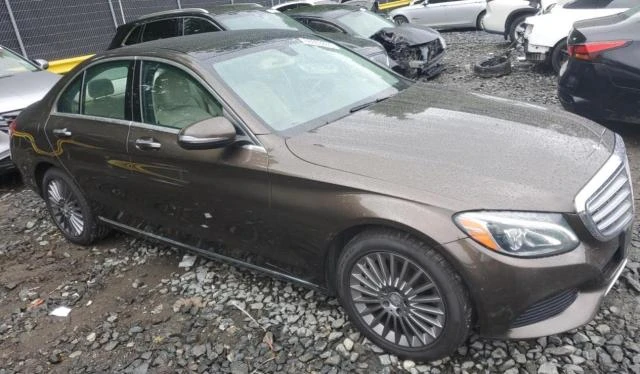 Mercedes-Benz C 300 Exclusive 4matic/FULL, снимка 2 - Автомобили и джипове - 47670745