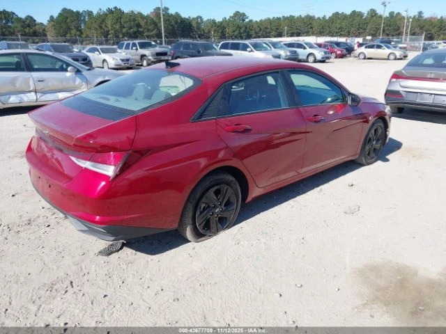 Hyundai Elantra SEL - изображение 3