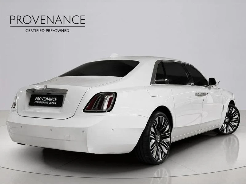 Rolls-Royce Ghost 6.8 Automatic КРАЙНА ЦЕНА: 394389 EUR, снимка 2 - Автомобили и джипове - 55966814