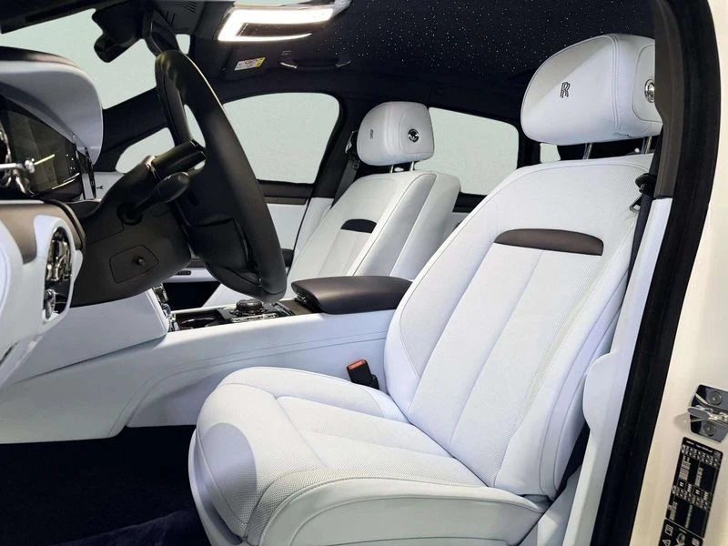 Rolls-Royce Ghost 6.8 Automatic КРАЙНА ЦЕНА: 394389 EUR, снимка 12 - Автомобили и джипове - 55966814