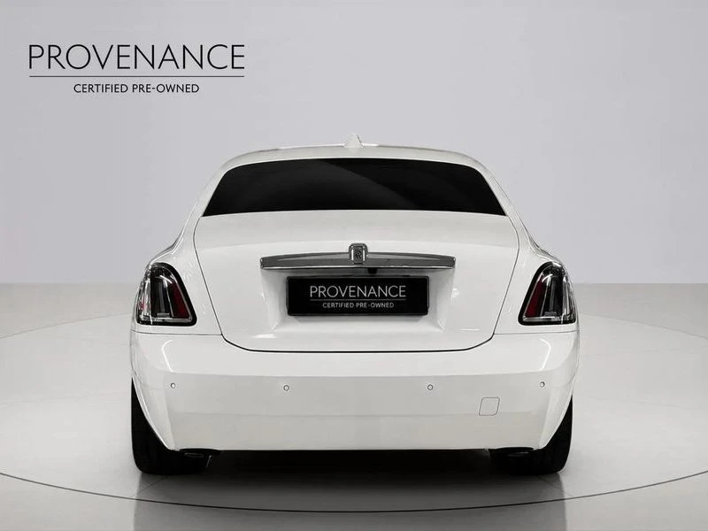 Rolls-Royce Ghost 6.8 Automatic КРАЙНА ЦЕНА: 394389 EUR, снимка 4 - Автомобили и джипове - 55966814