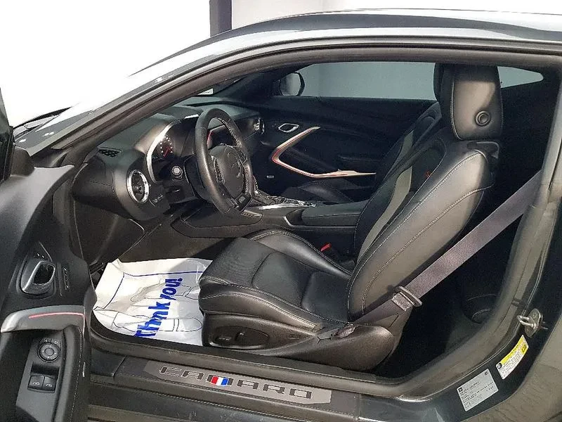 Chevrolet Camaro, снимка 8 - Автомобили и джипове - 56224738