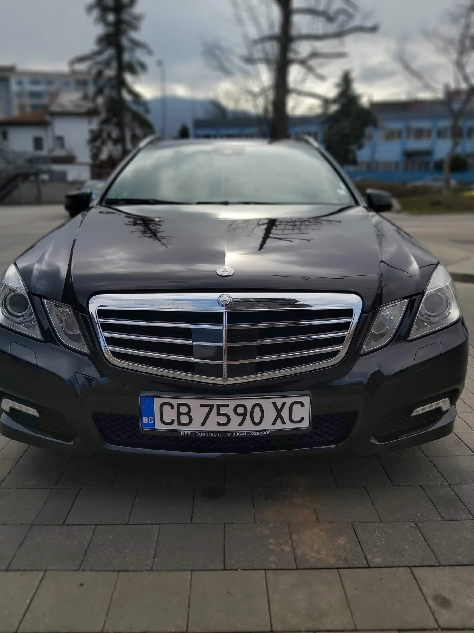 Mercedes-Benz E 220 Avangard / Distronic - [1] 