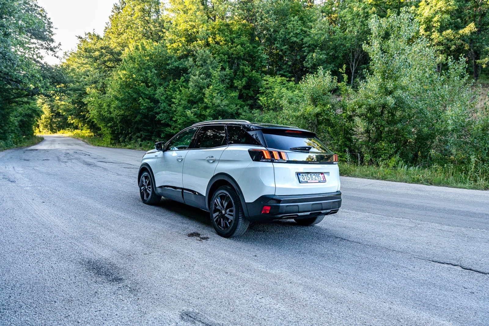 Peugeot 3008 1.6 e-THP EAT6 GT-Line Black ОФЕРТА/БАРТЕР/ЛИЗИНГ - изображение 5