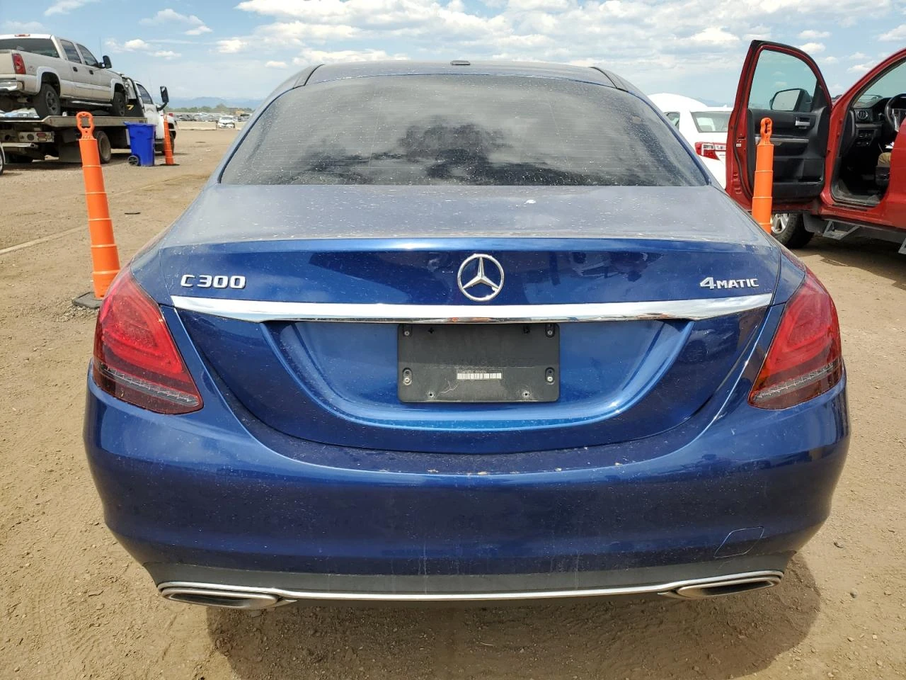 Mercedes-Benz C 300 4MATIC - изображение 2