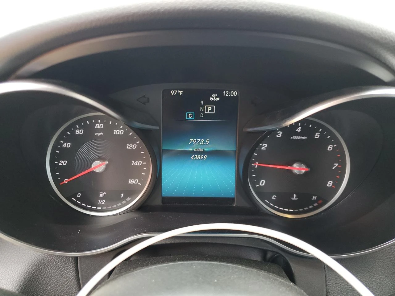 Mercedes-Benz C 300 4MATIC - изображение 10