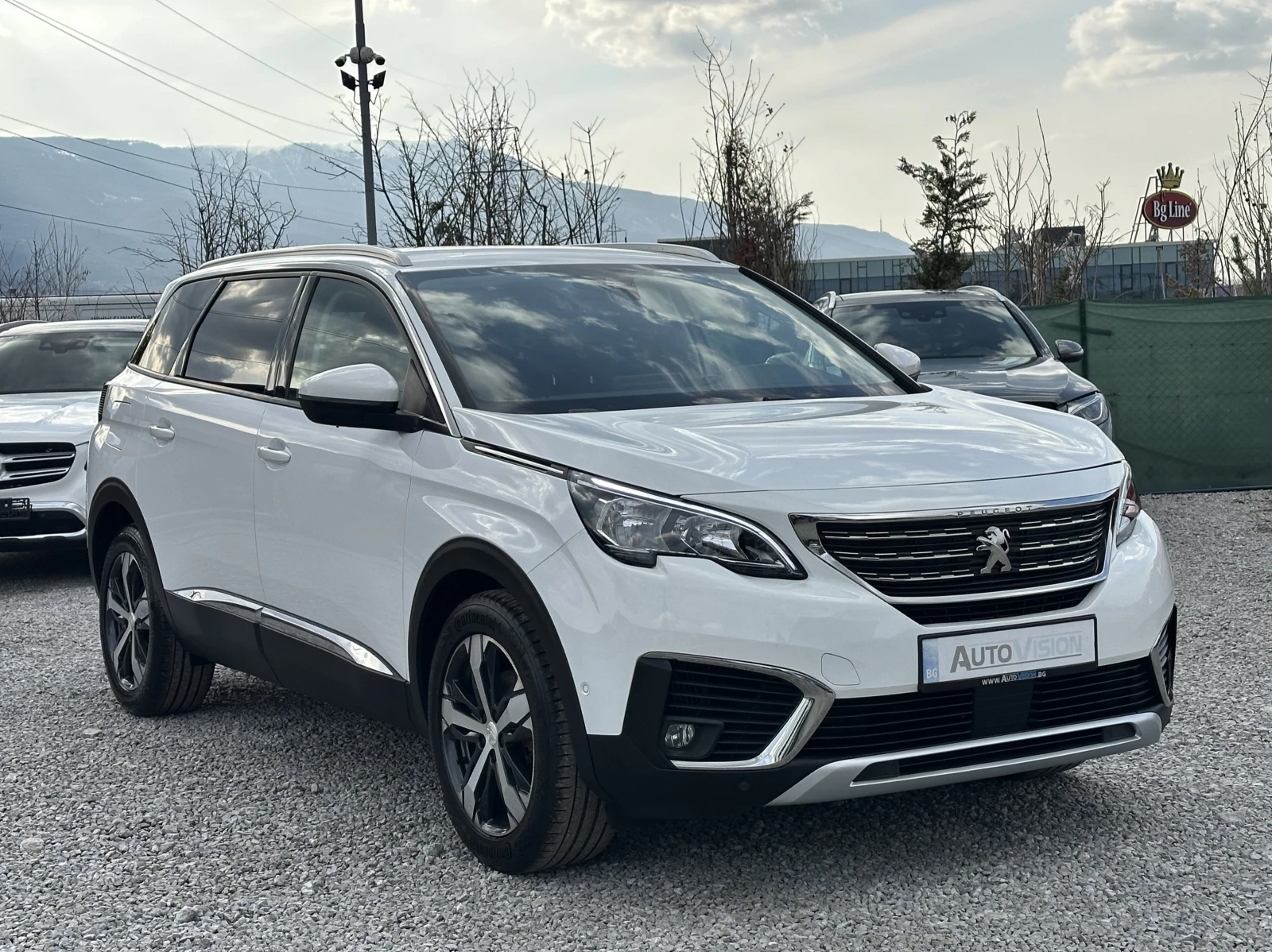 Peugeot 5008 1.6T 180кс.Allure Autom.Navi Carplay Кожа Подгрев